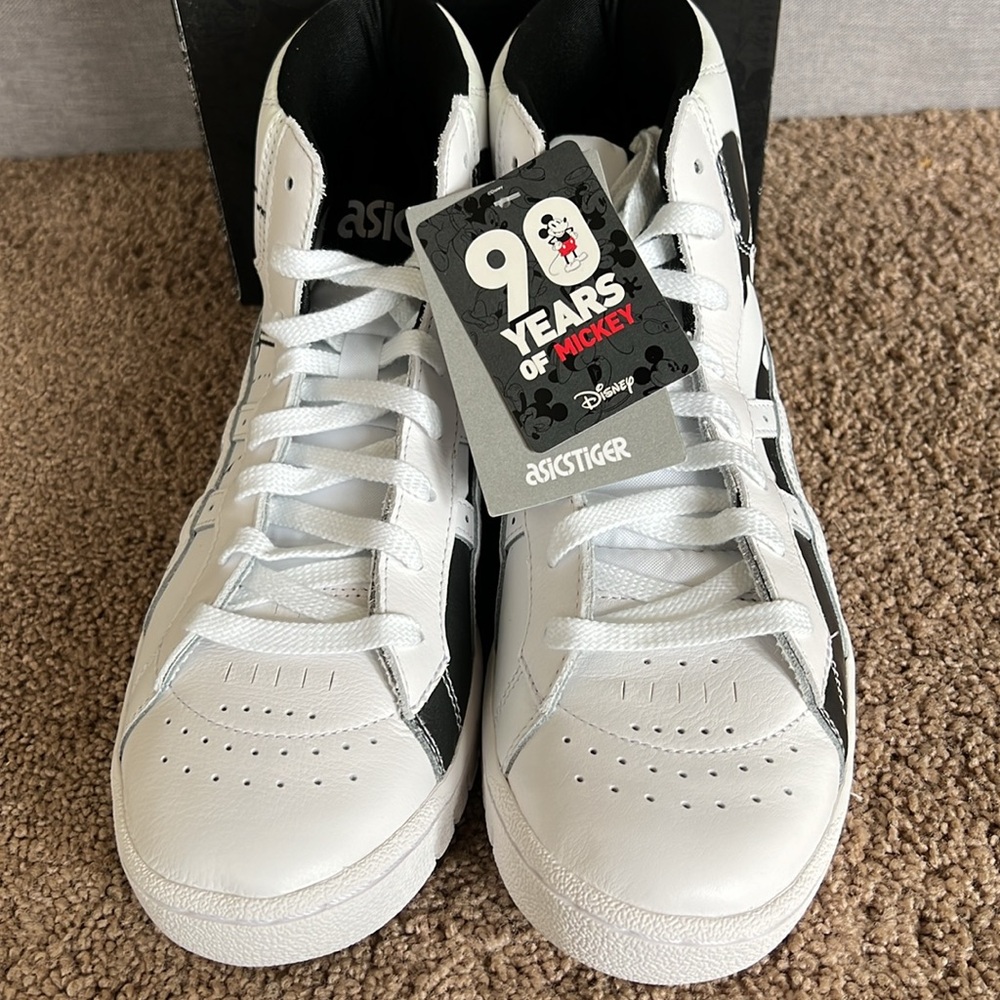 NWT ASICS men’s Mickey sneakers - Picture 2 of 6